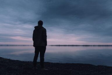 Фото к: У меня нет друзей: как принять одиночество и научиться с этим жить