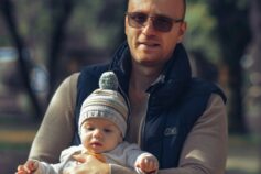 Полицейский, металлоискатели и рамки: в украинских школах вводят новые меры безопасности