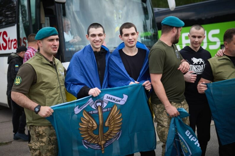 Обмін: Україна повернула з полону важкохворих і тих, кого вважали зниклими безвісти