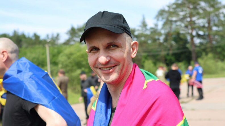 Четвертий обмін за тиждень: додому повернулися ті, хто вижив у російському полоні з 2022-го Фото до: Четвертий обмін за тиждень: вдома ті, хто вижив у російському полоні з 2022-го