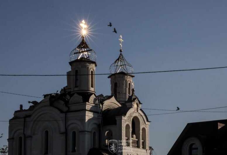 Знелюднена і понівечена: як тримається Костянтинівка під нищівними ударами росіян — репортаж