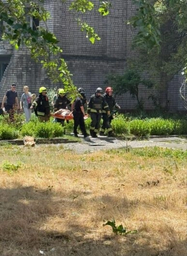 Пасажири потяга у крові: РФ атакувала Дніпро — у місті є жертви