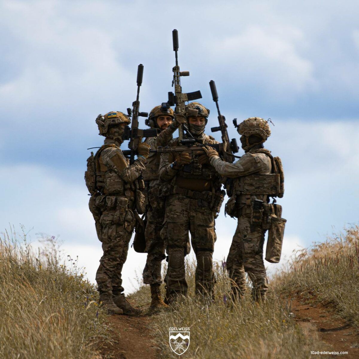 Військові брати