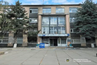 Збираєшся виїхати з України й не маєш закордонного паспорта? Пояснюємо, хто може потрапити в ЄС по внутрішньому документу