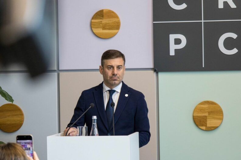 Скільки українців повернули