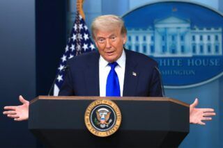 Трамп зняв санкції з російських банків