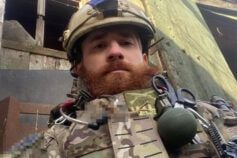 Як поливати орхідею, щоб не зіпсувати квітку: прості поради