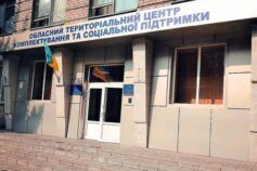 Доки не закінчиться війна, я не зможу піднятись — як пенсіонери живуть у підвалі зруйнованої багатоповерхівки