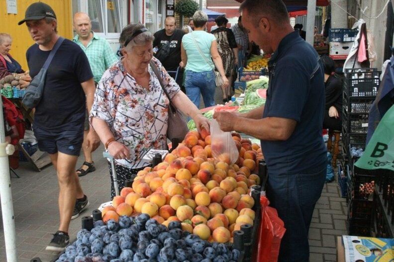 Погода уничтожила урожай: каких фруктов уже не хватает и насколько вырастут цены