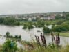 Львов затопило: улицы идут под воду — фото, видео