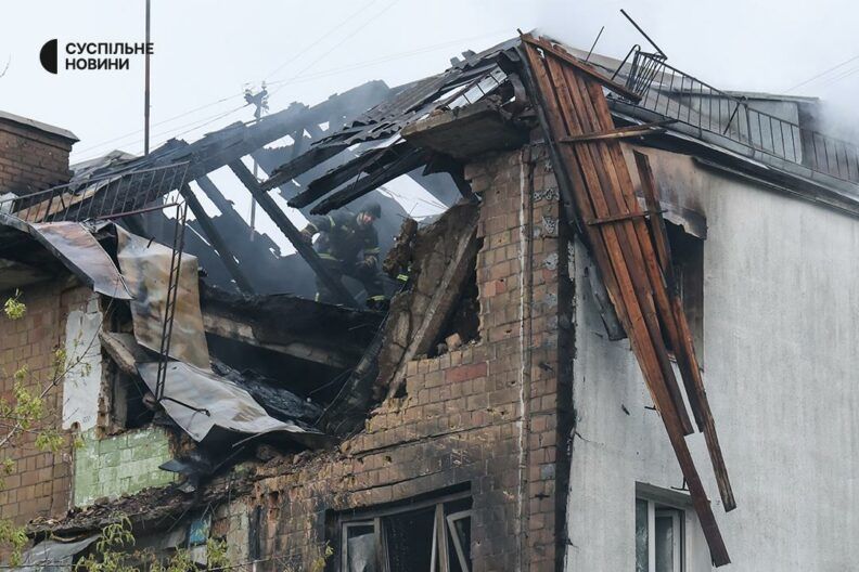 Ніч гулу й полум’я: Київ під атакою дронів та ракет, є загиблі й поранені (ОНОВЛЕНО)