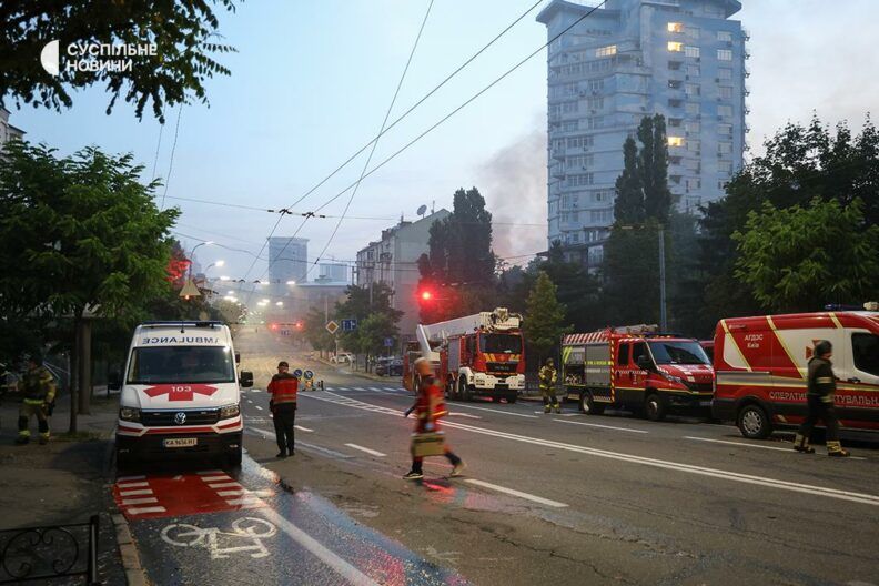 Ніч гулу й полум’я: Київ під атакою дронів та ракет, є загиблі й поранені (ОНОВЛЕНО)