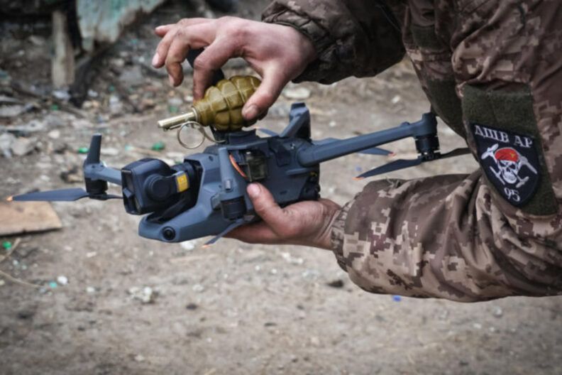 Дроны будут воевать сами: как Украина планирует сменить поле боя