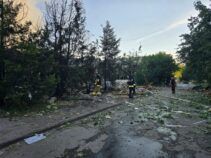 ФАБ-500 по магазину Аврора в Доброполье: в городе есть жертвы, много раненых (ОБНОВЛЕНО)