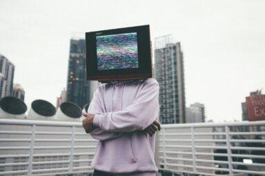 “Почему я боюсь радоваться?”: как преодолеть страх счастья в условиях войны