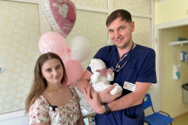 Фото до: 600 грамів життя: як лікарі у Львові врятували дівчинку