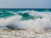 Куда поехать на море в октябре 2025: чтобы нырнуть в лето посреди осени