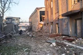 Крадуть гуманітарку та викрадають людей прямо на вулиці. Мер Мелітополя про ситуацію в місті