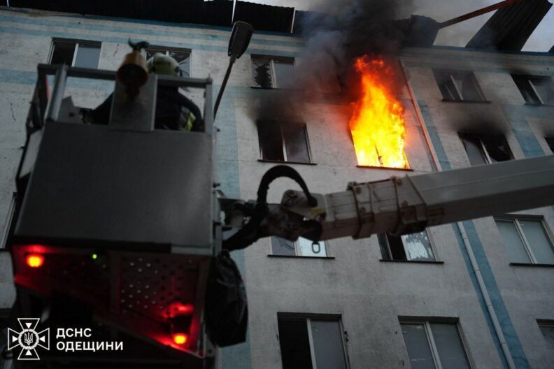 Четырехмесячный младенец в тяжелом состоянии… Россияне атаковали Никополь
