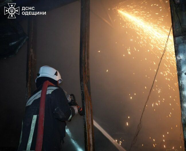 Четырехмесячный младенец в тяжелом состоянии… Россияне атаковали Никополь
