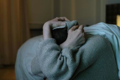 Обучение труднее тревог: молодежь демонстрирует высокий уровень стресса в Украине