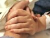 Моя близька людина помирає: що зробити, аби полегшити останні миті життя