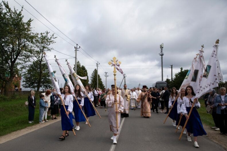 Монастирі замість готелів. Чим особливі паломництва українців