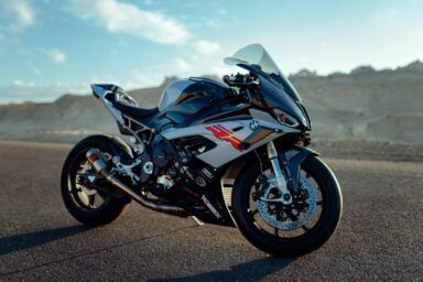 Зі скількох років можна їздити на мотоциклі