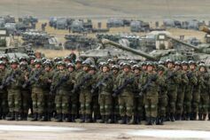 Перебивала тревога, но искусство победило тьму: в Черниговской области создали вышитую книгу
