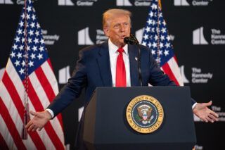 Нобелевская премия мира: кто и почему номинирует Трампа на престижную награду