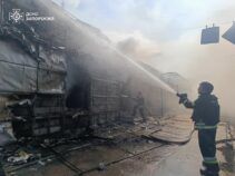 Палає пожежа, лежать поранені: росіяни вдарили балістикою по Запоріжжю