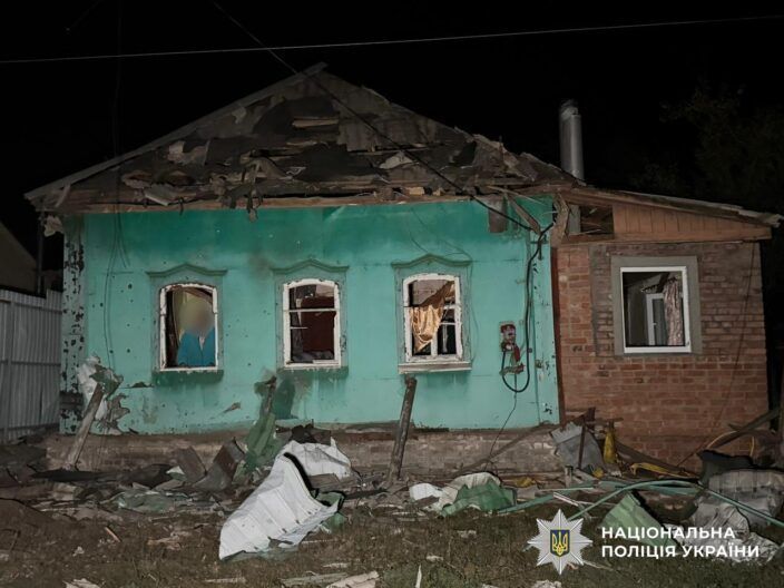 Обстрел Ахтырки: под завалами ищут людей, ранены дети