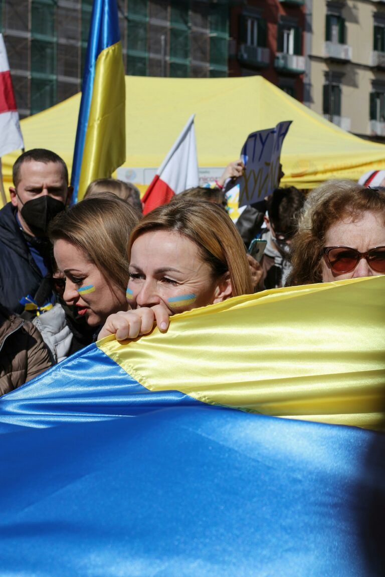 Фото 2 до: Традиції святкування Дня прапора України