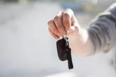 як продати авто через дію