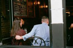 друзья на меня обижаются