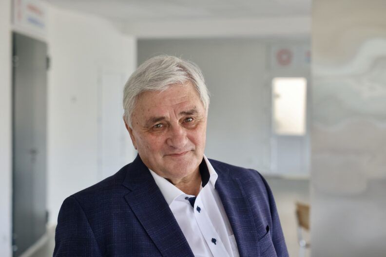 Готовят медиков нового поколения: во Львове открыли Университет UNBROKEN