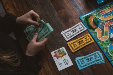 Фото до: Настільні ігри покращують роботу мозку старших людей