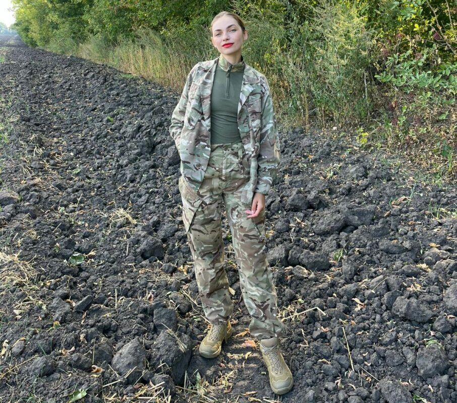 Фото к: Сначала Евгении отказывали почти во всех подразделениях