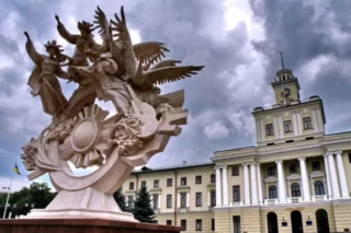 Йогурт — ще один суперфуд. П’ять причин додати йогурт до раціону