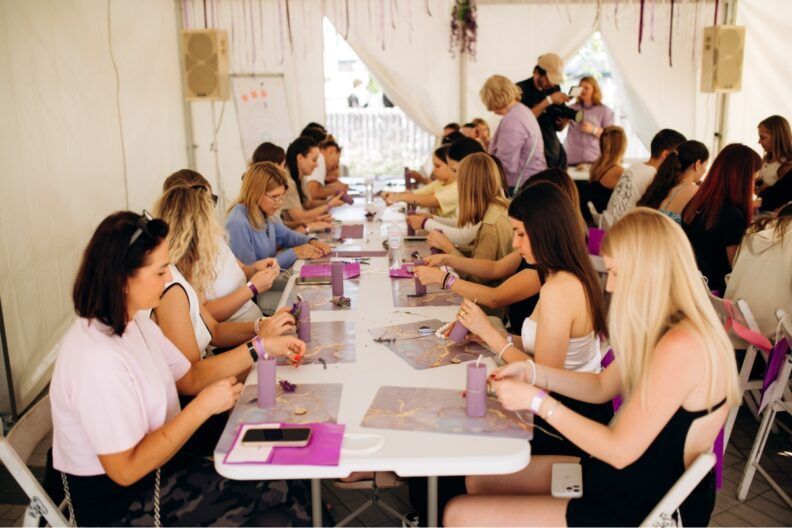 Тревоги — не помеха: как Киев объединился и сделал пожертвования на Благодійному WEEKEND Маши Ефросининой