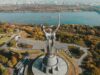Погода в Киеве в октябре 2025: солнце сквозь облака и треть месяца с зонтиком
