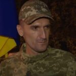 Впервые взял на руки дочь: история бойца, которые провел в плену 27 месяцев