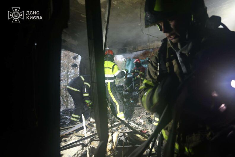 Удар по Києву: одна з вулиць знищена вщент, є загиблі