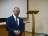 Молодь обирає залишатися: міністр пояснив, чому виїздів за кордон стає менше