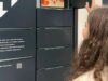 Работают ли почтоматы без света: как забрать посылку во время отключений