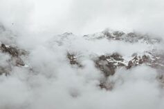 в карпатах випав сніг