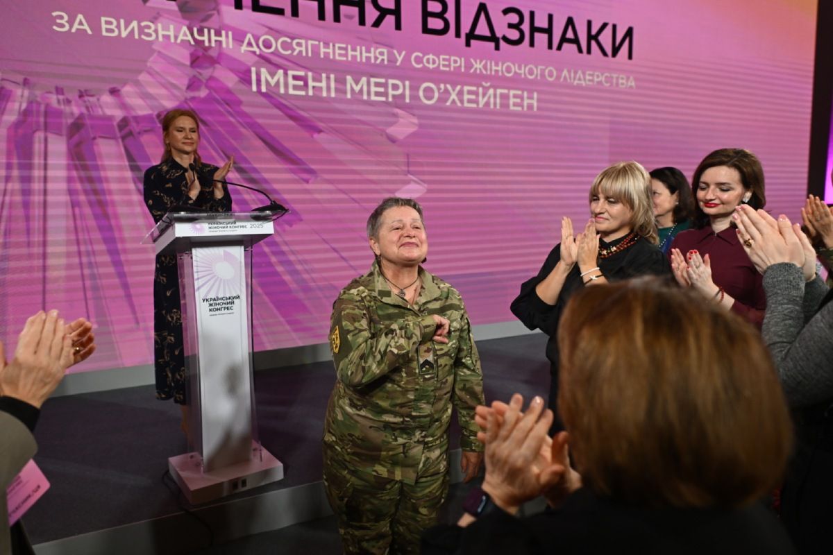 Фото до: Жінки-військові, історії яких вражають