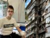 “Я тримав собаку і задихався”: історія хлопця, який вижив під час атаки на Київ