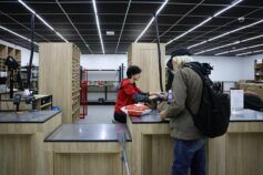 Як і навіщо відзначати 8 березня: розповідає історик Малої академії наук Ілля Левченко