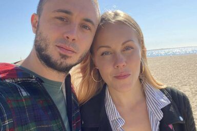 Тарас тополь и Елена расстаются